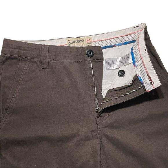 BURTON Men’s Chill 5 Pocket Shorts, Brown, 11” Inseam,  NWT, Size 30 - Picture 3 of 8